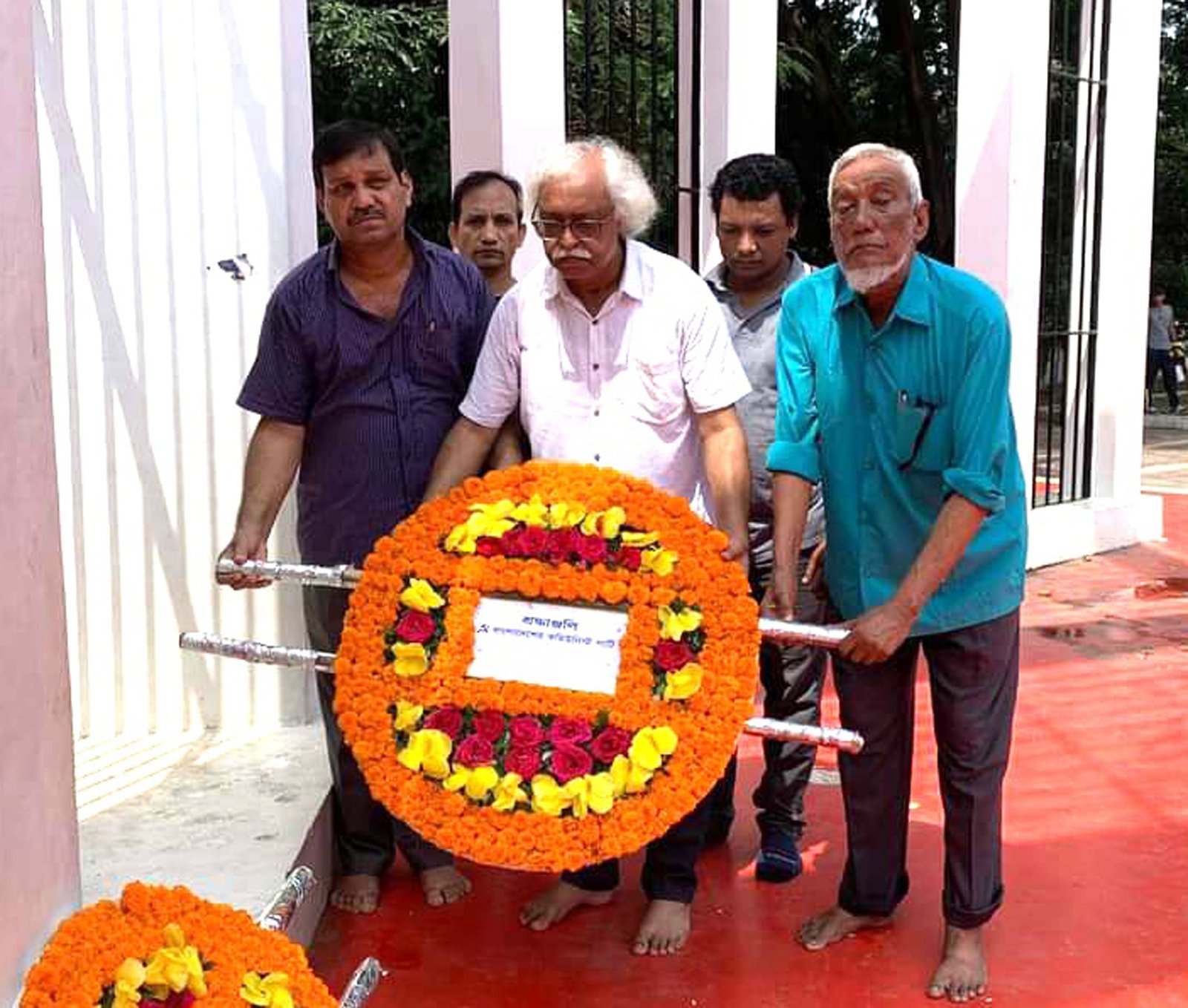 ফুলবাড়ীর শহীদদের প্রতি সিপিবি’র শ্রদ্ধা নিবেদন